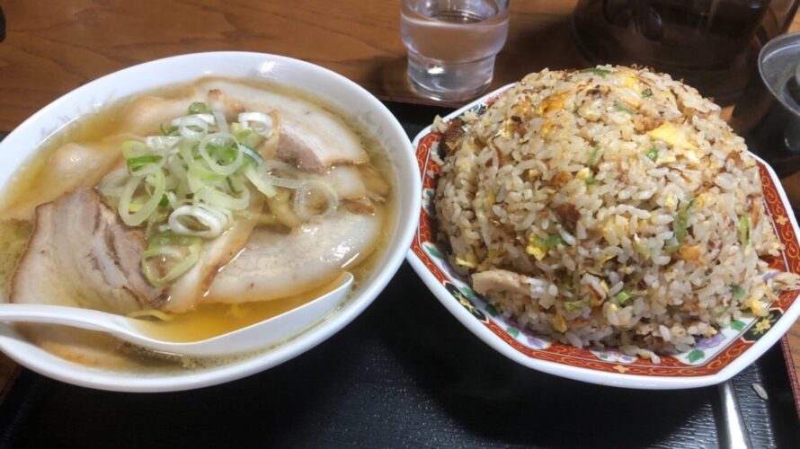 札幌B級グルメ「こく一番」でチャーハンをたのんだらスープといってラーメンがついてきた
