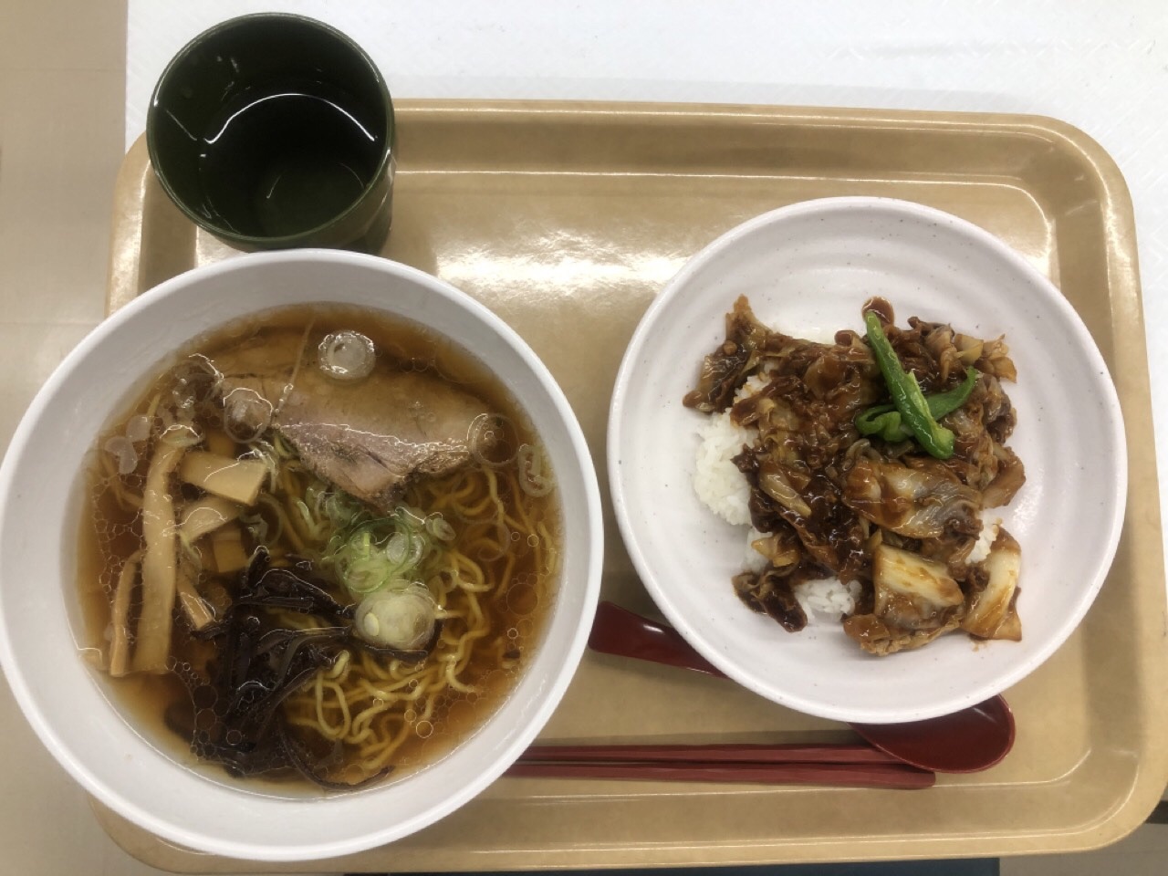 特選ラーメン_醤油ラーメンミニ回鍋肉丼