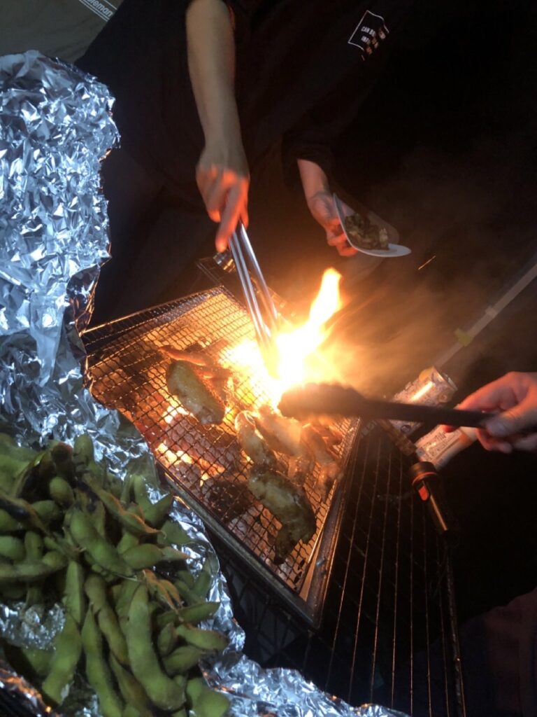 夕食のバーベキュー