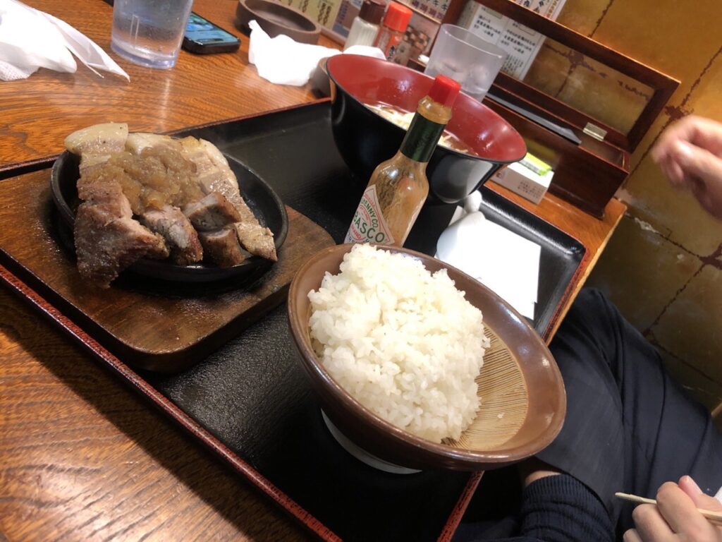 札幌の相撲茶屋 恵大苑のお得セットメニュー、ポークステーキセット