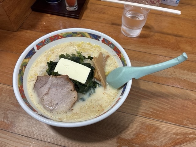 青森の味の札幌 浅利の味噌カレー牛乳ラーメン
